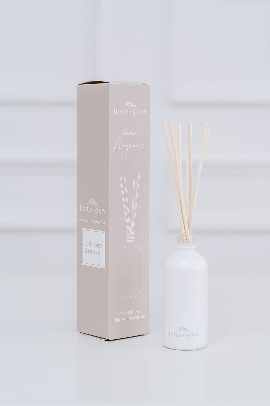 cashmere + currant // reed diffuser